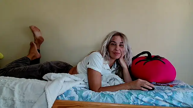 AsyaLulu online show from September 2025 08:49:01 AM