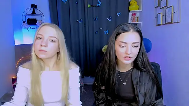 miki-niki online show from October 2025 12:22:02 PM