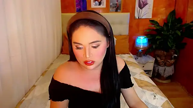 Snapshot of urmidnightcravingsxx chatting on November 2025 03:59:01 PM urmidnightcravingsxx online show from November 2025 03:59:01 PM