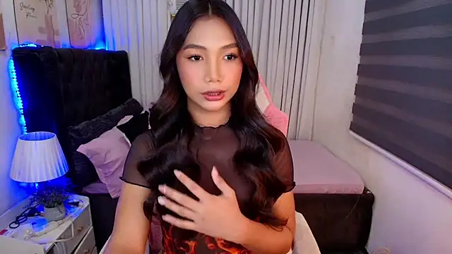 naughtyjayde online show from April 2026 04:18:01 PM