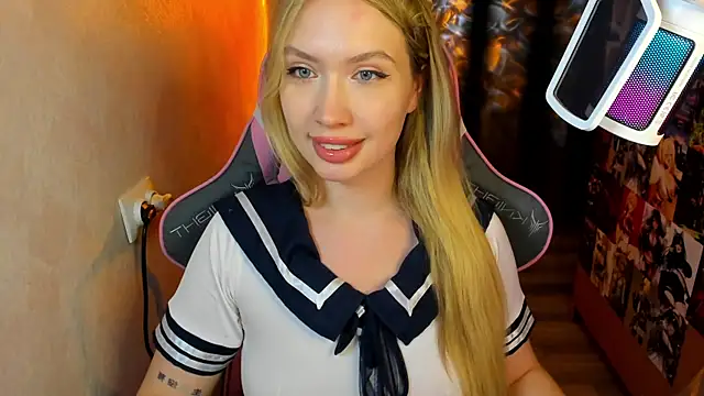 NicoleRiccii online show from October 2025 09:26:02 PM