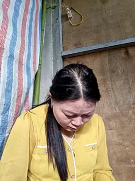 yoowwmr online show from October 2025 01:20:02 AM