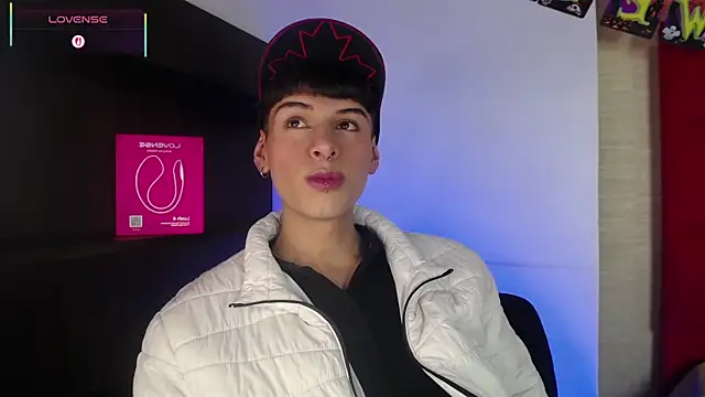 Ezra Storm online show from October 2025 05:17:02 AM