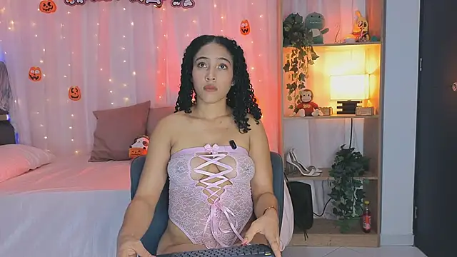 anitaglow online show from October 2025 09:55:02 PM