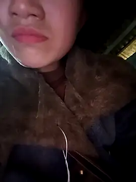 Zhan99999 online show from November 2025 06:58:02 AM