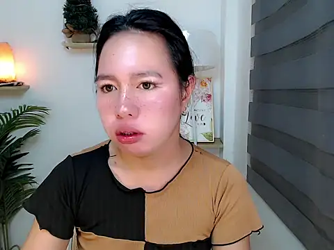 kimbratx online show from November 2025 11:03:01 PM