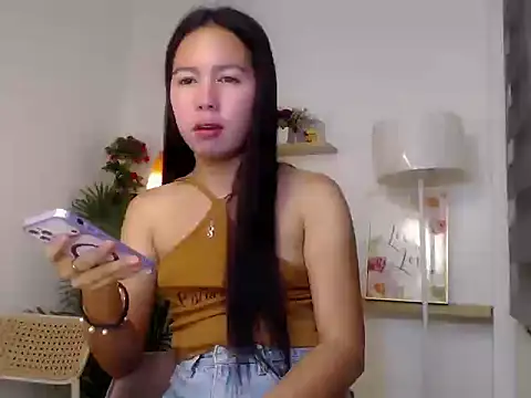 kimbratx online show from July 2026 10:23:01 PM