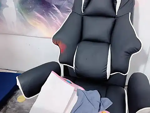 Bino119 online show from November 2025 01:44:02 PM