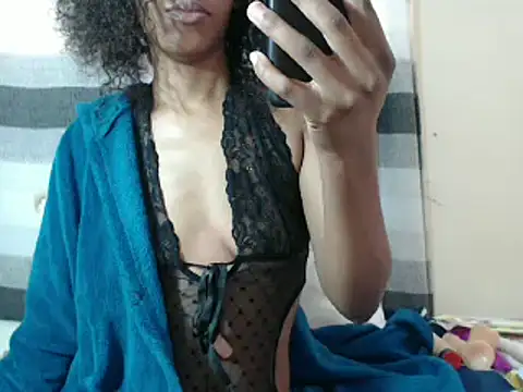 Snapshot of Sexsexyx chatting on January 2025 06:13:01 AM Sexsexyx online show from January 2025 06:13:01 AM