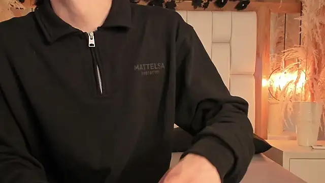 Daphne And Roger online show from January 2026 11:12:02 AM