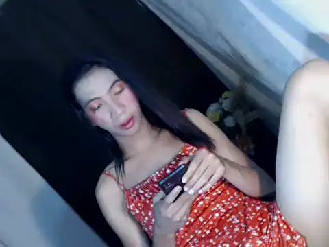 Snapshot of xyourdreamtrans chatting on September 2025 03:08:02 AM xyourdreamtrans online show from September 2025 03:08:02 AM