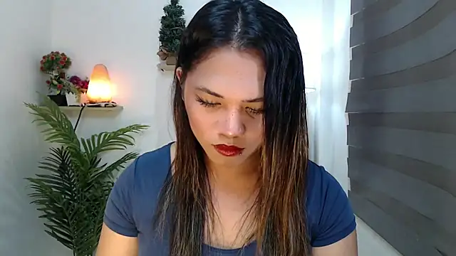 Snapshot of scarlett_brownx69 chatting on December 2025 07:47:01 AM scarlett brownx69 online show from December 2025 07:47:01 AM