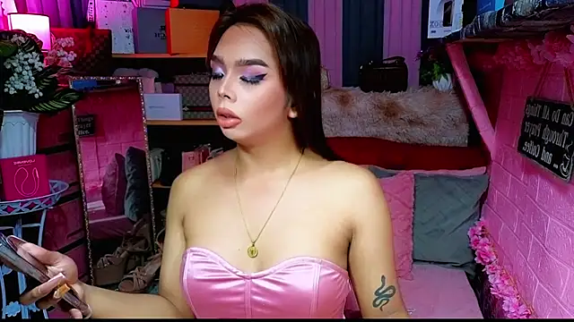 MoniqueCeleste online show from November 2025 04:12:02 PM