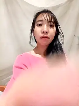 emaame68 online show from November 2025 01:24:03 PM