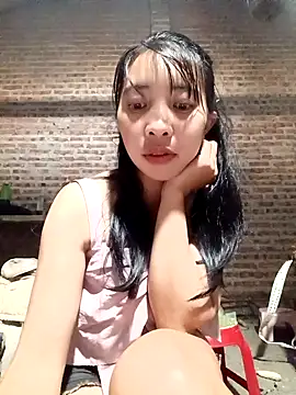 emaame68 online show from November 2025 01:00:02 PM