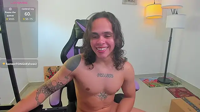 Maximiliano scoott   online show from November 2025 07:46:02 PM