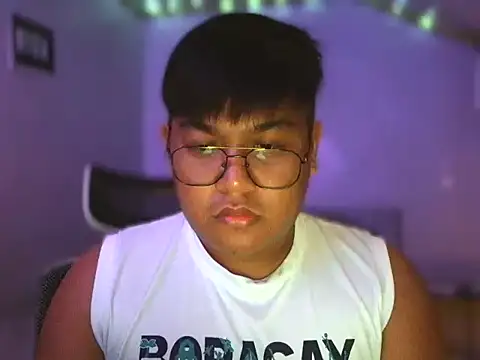 red libraxxx online show from November 2025 04:45:02 PM