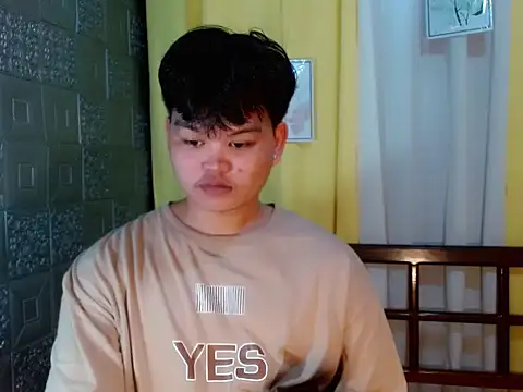 Reynelcock online show from November 2025 09:52:01 AM