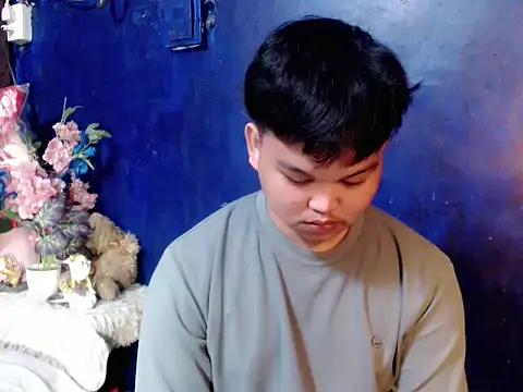 Reynelcock online show from April 2026 11:58:01 AM