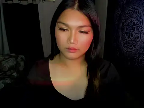 Lou heart online show from December 2025 04:47:02 PM