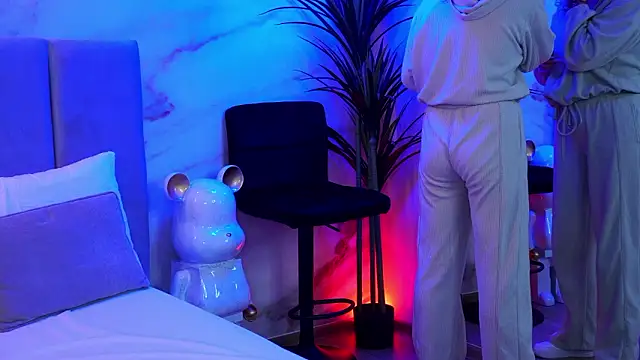 Izabellle02 online show from March 2026 04:49:01 AM