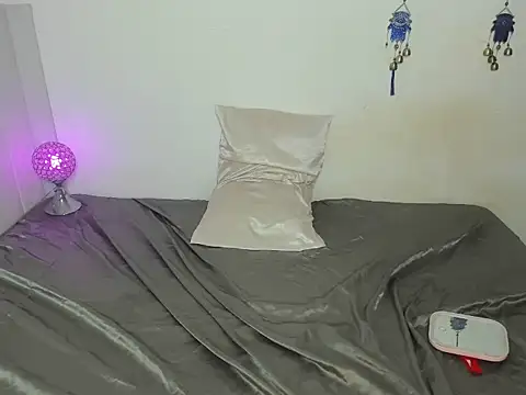 Aliyah Bucks online show from January 2026 08:18:02 PM