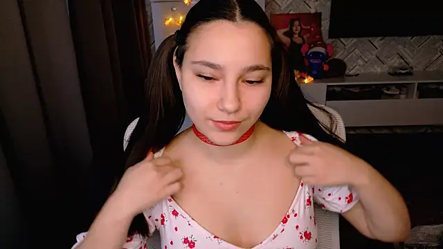 Arianna Grend online show from January 2026 11:27:02 AM