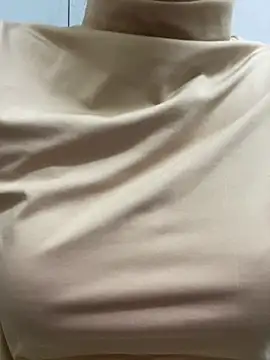 meomeo2k6 online show from November 2025 02:06:01 PM