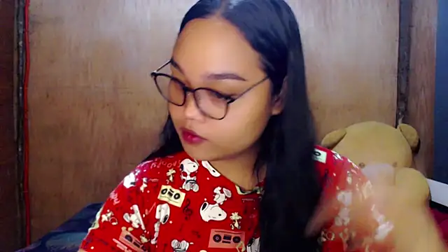  Lylia online show from October 2025 01:03:02 AM