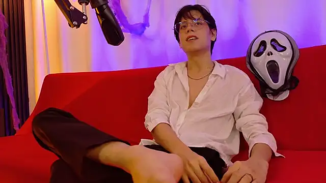 Snapshot of luixdust_ chatting on October 2025 06:21:01 AM luixdust online show from October 2025 06:21:01 AM