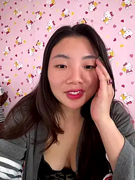 D2sweet online show from November 2025 06:24:01 AM