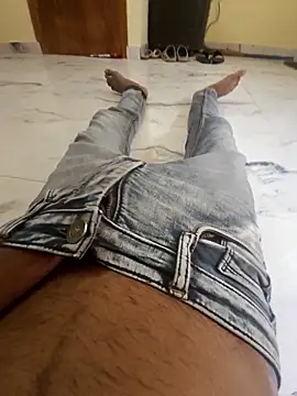 rockyy23boy online show from April 2026 06:08:01 AM