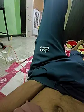 rockyy23boy online show from May 2026 01:06:01 PM