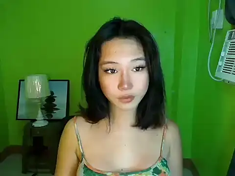 Ricaliciuos online show from March 2026 10:16:01 PM