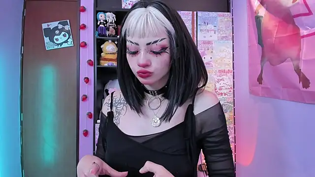 Vero Osb  online show from March 2026 11:32:02 PM