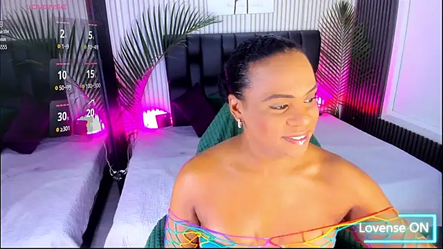 AriebonyBrooke online show from November 2025 11:38:02 AM