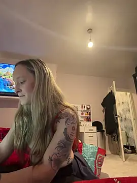 LucyRoseMae online show from February 2026 09:08:01 AM