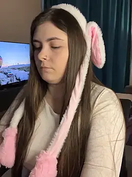 Lovely Waifu online show from April 2026 10:56:01 AM