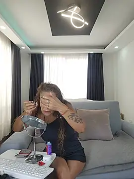evasweett   online show from June 2026 02:47:02 PM