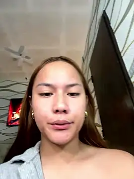 ur lady Tiffany online show from January 2026 10:20:01 AM