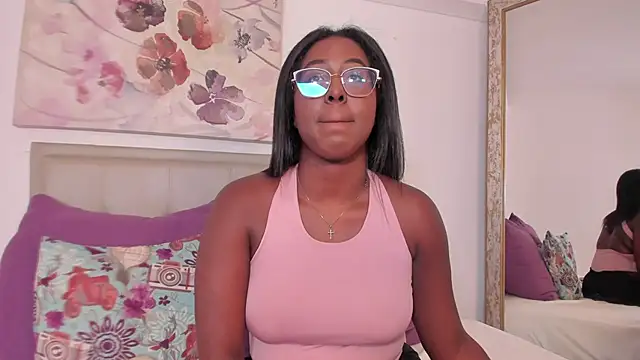 Snapshot of malak_brawn chatting on September 2025 04:30:01 PM malak brawn online show from September 2025 04:30:01 PM