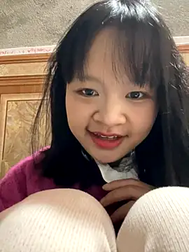 Daisy018 online show from November 2025 02:13:02 AM