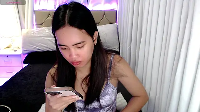 fuckdoll amber online show from March 2026 01:23:01 AM
