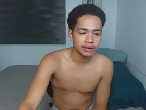 curlyasian njxx online show from September 2025 02:30:02 PM