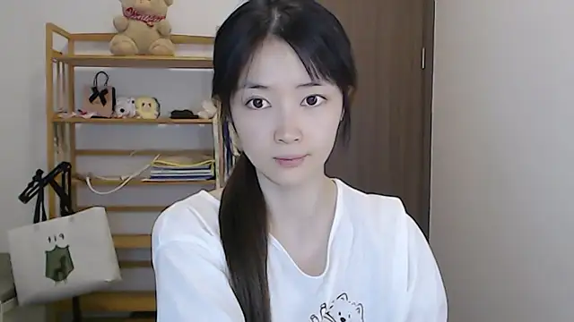 Mimi-cnbaby online show from May 2026 01:18:01 PM