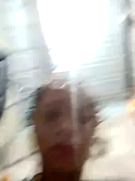 Snapshot of Menxie18 chatting on April 2026 04:04:01 PM Menxie18 online show from April 2026 04:04:01 PM