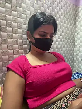 Hot Jaanvi  online show from June 2026 06:20:02 PM