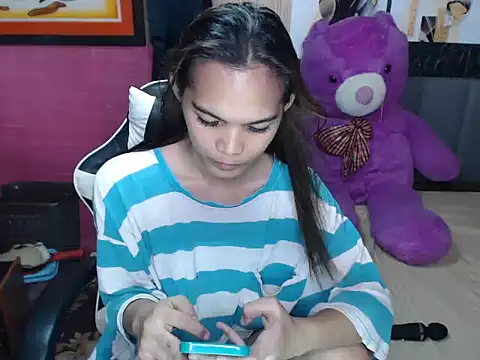 Snapshot of Raffa_ella69 chatting on April 2026 07:53:01 AM Raffa ella69 online show from April 2026 07:53:01 AM