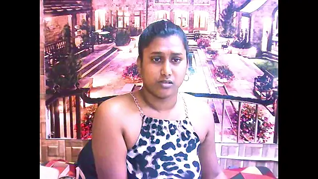 Snapshot of IndianChocolatepie4u chatting on October 2025 05:26:02 AM IndianChocolatepie4u online show from October 2025 05:26:02 AM