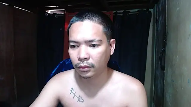 MANIACasianX online show from April 2026 03:40:02 AM